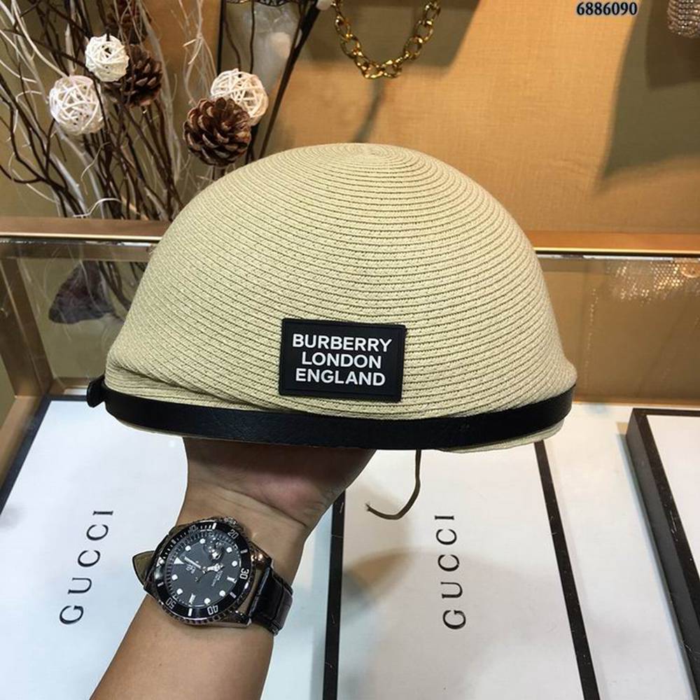 B**rry hat